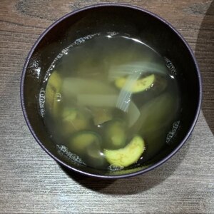 茄子と玉ねぎの☆あっさり中華スープ